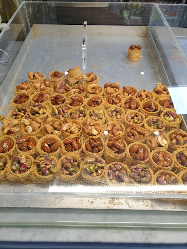 Photo of B Beirut Meza,Catering & Sweets - Hallonbergsplan 12, 174 52 Sundbyberg